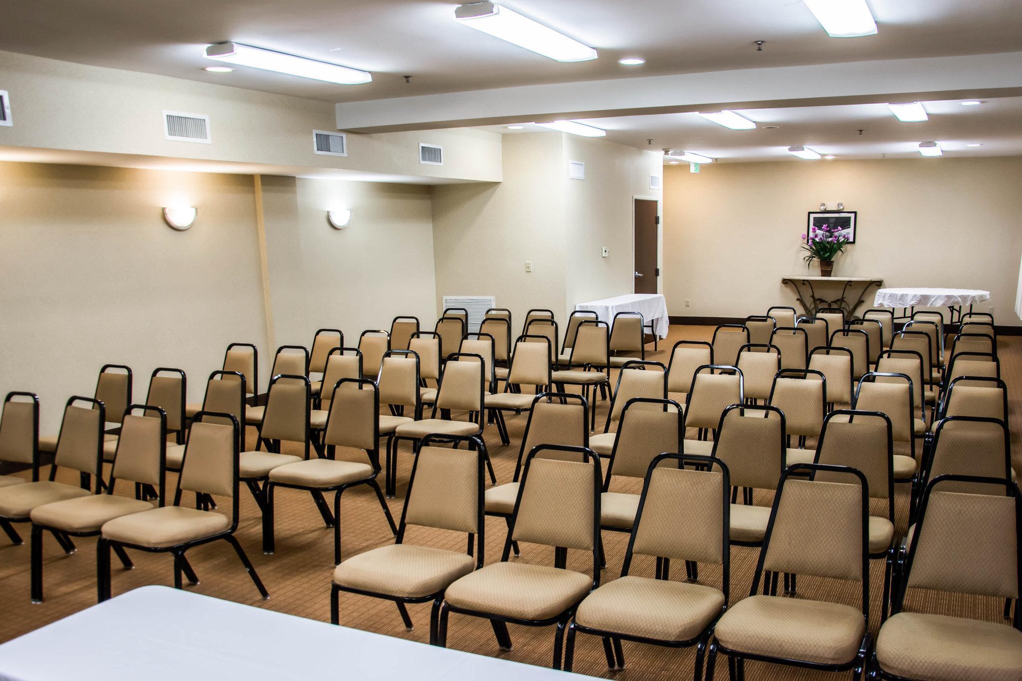 Hotel Sleep Inn&suites - Alexandria 2*