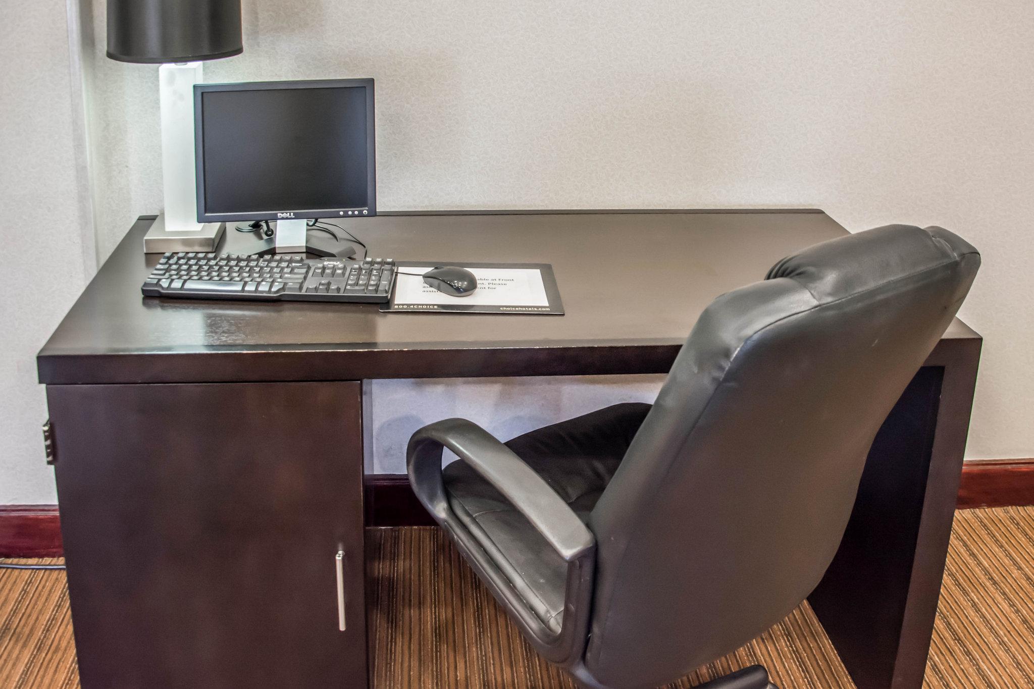 Hotel Sleep Inn&suites - Alexandria 2*