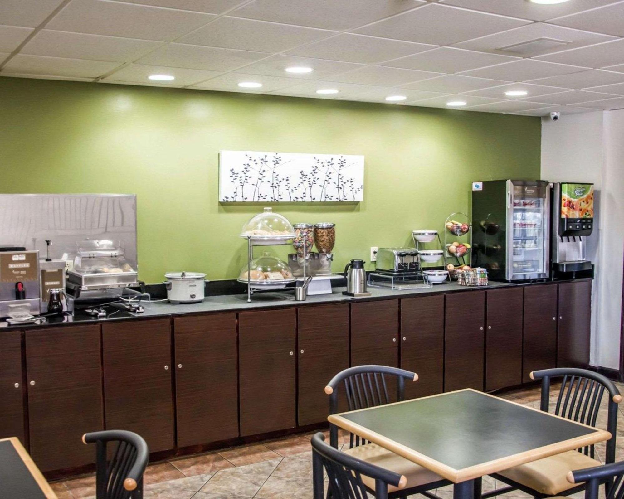 Sleep & - Alexandria Hotel Pineville