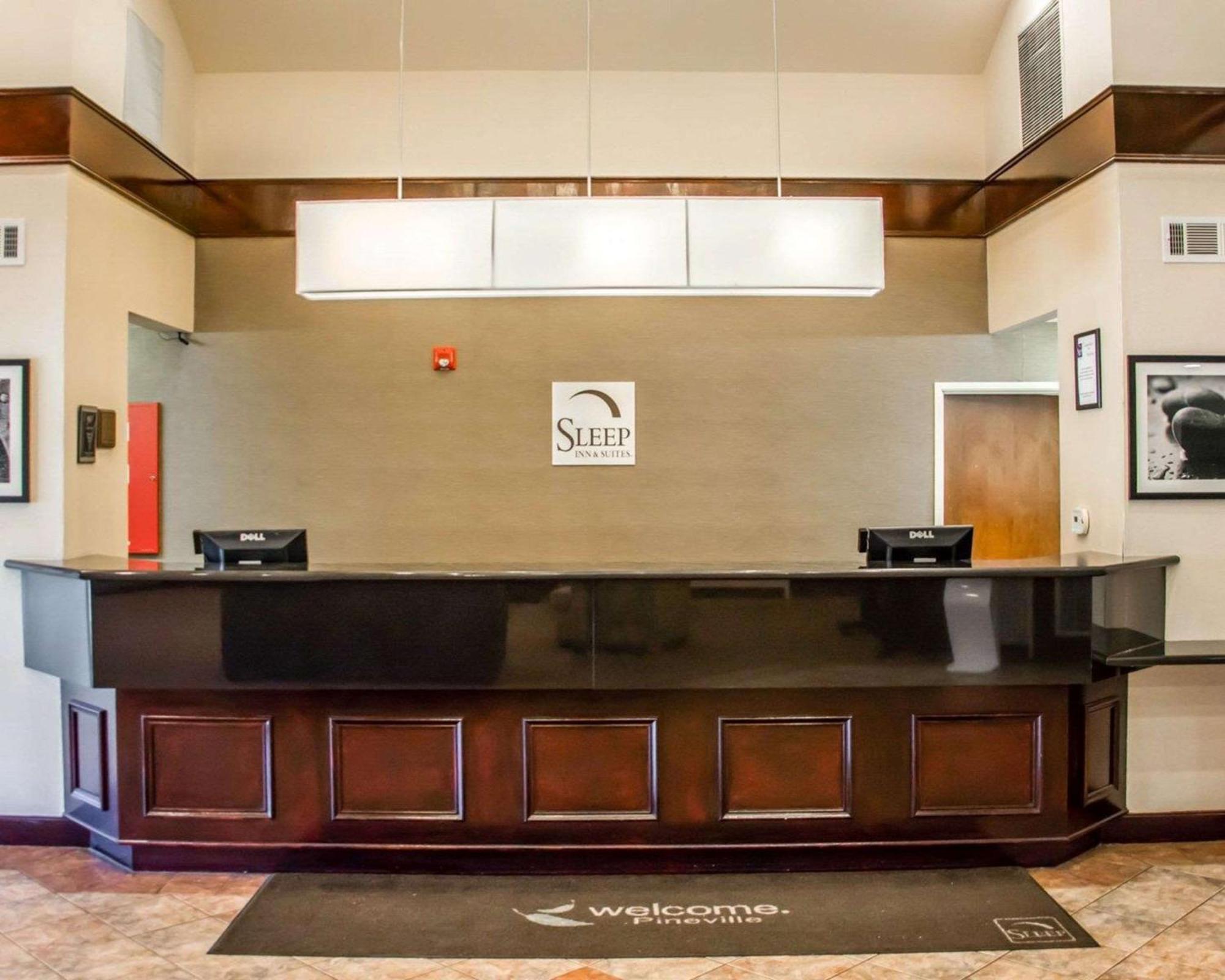 Sleep Inn&suites - Alexandria Hotel 2*