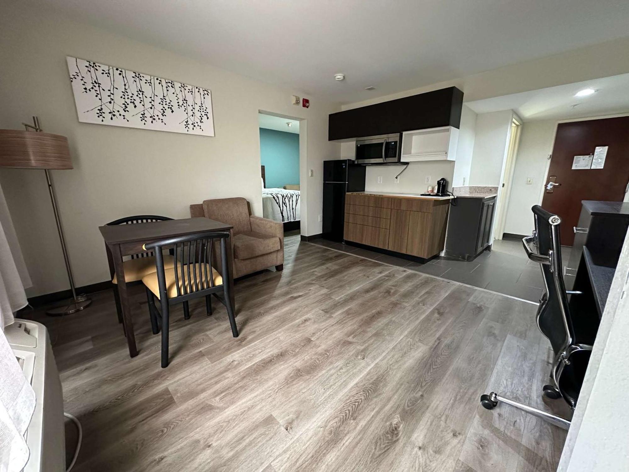 Sleep Inn&suites - Alexandria