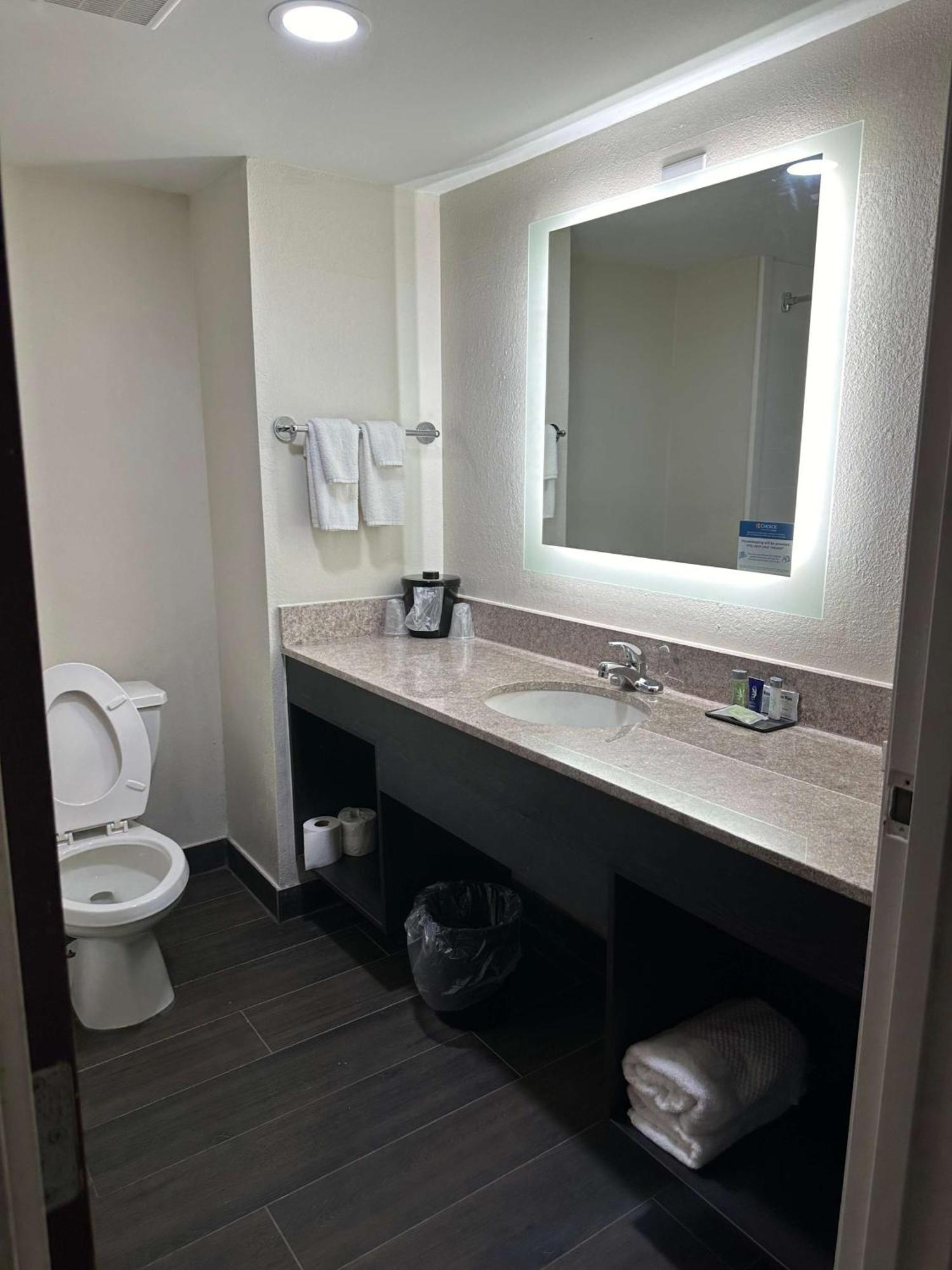 Sleep Inn&suites - Alexandria Pineville